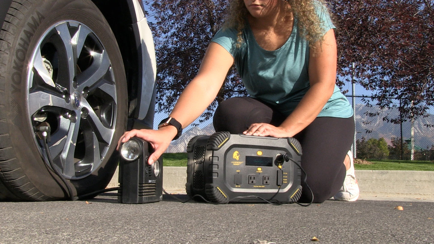 LION SUMMIT 530 W/665 WH PORTABLE GENERATOR KIT