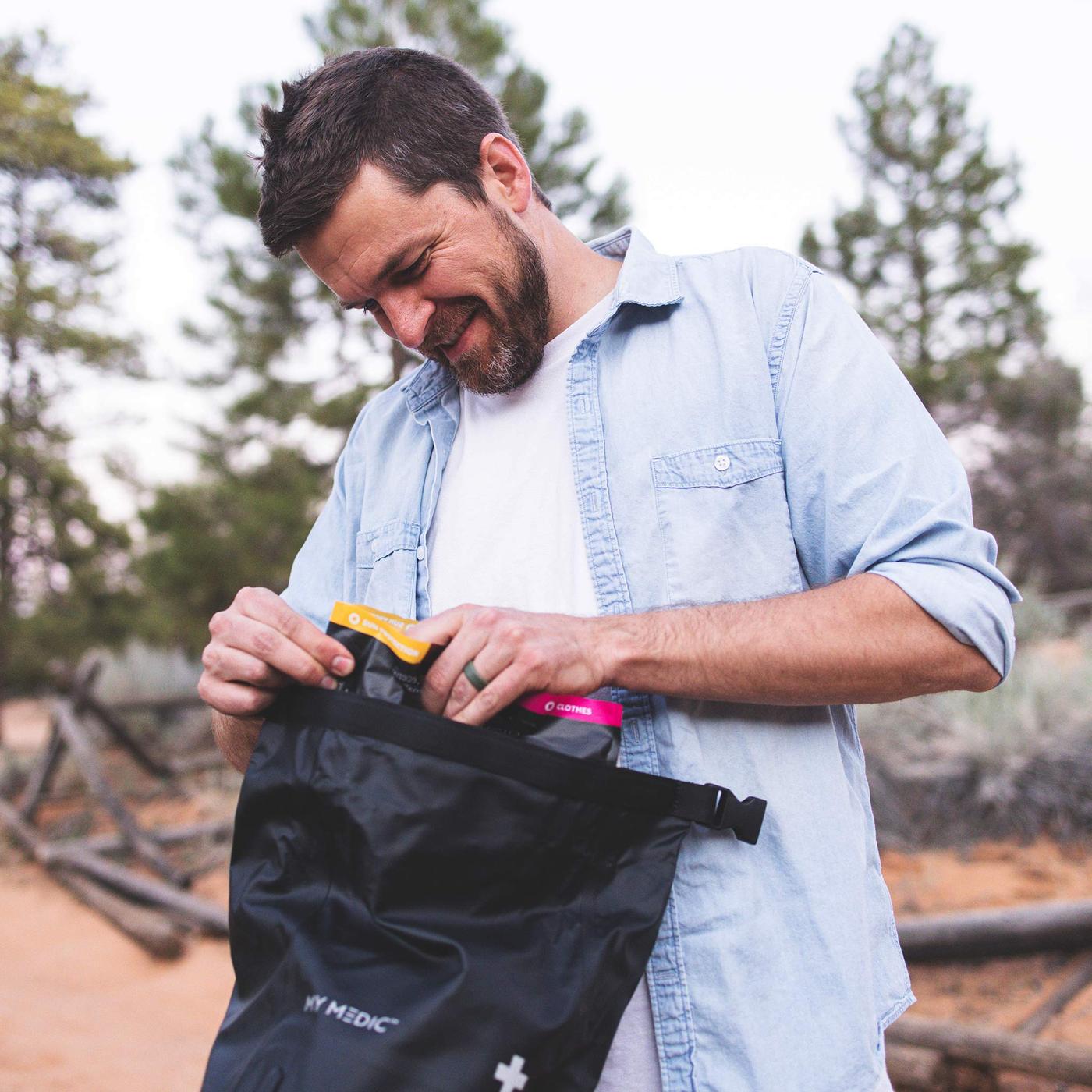 10 ESSENTIALS KIT